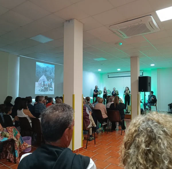 1f074cd4-7d3f-405a-a337-3e95578a5b7d